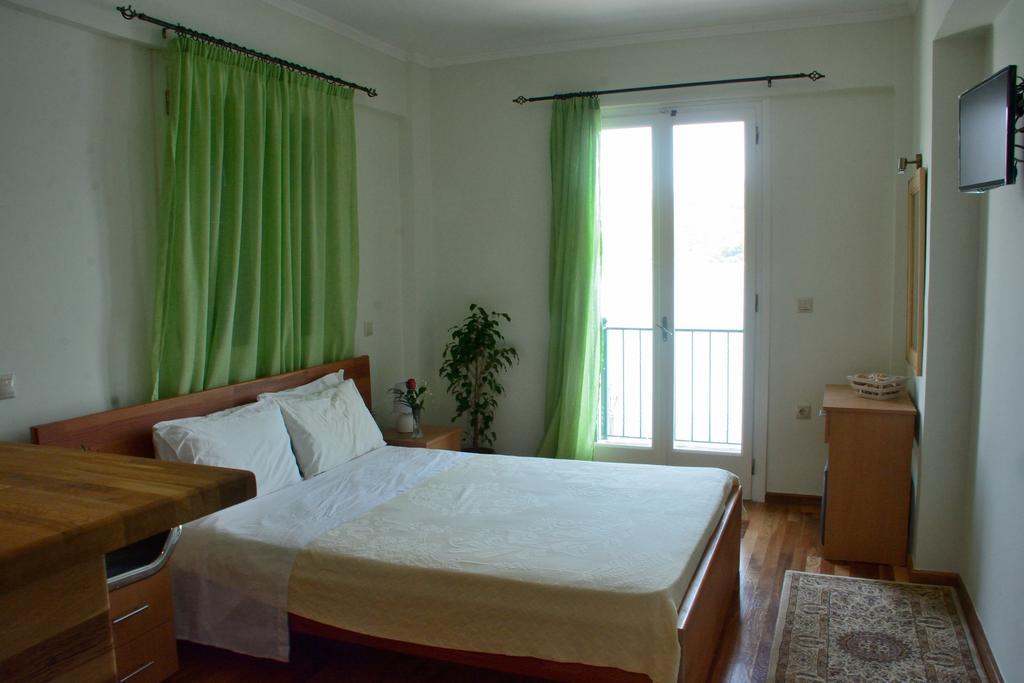 Lazaretto Palace Vathy  Exterior photo